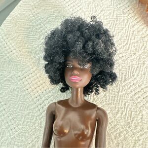 Afro Barbie Mattel 2015